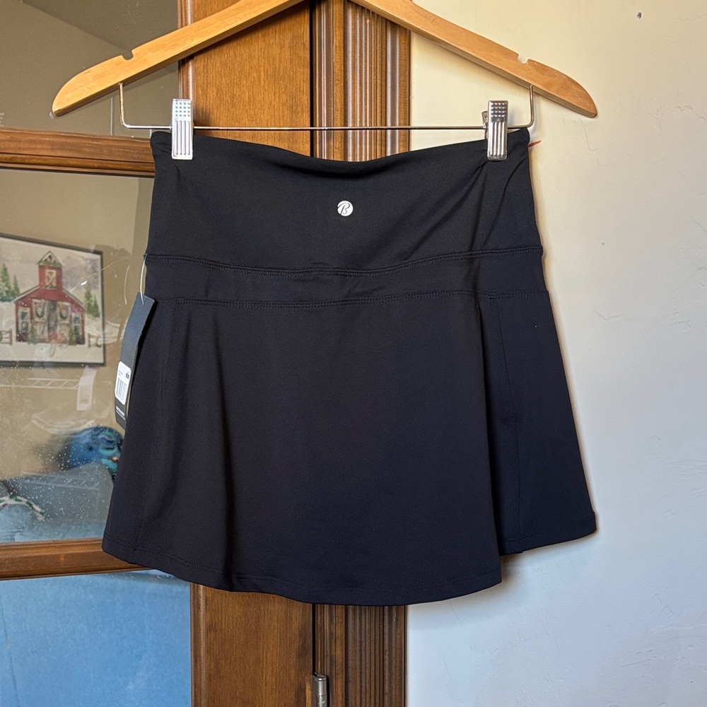 NWT Bally black Drywik skort! Size Small